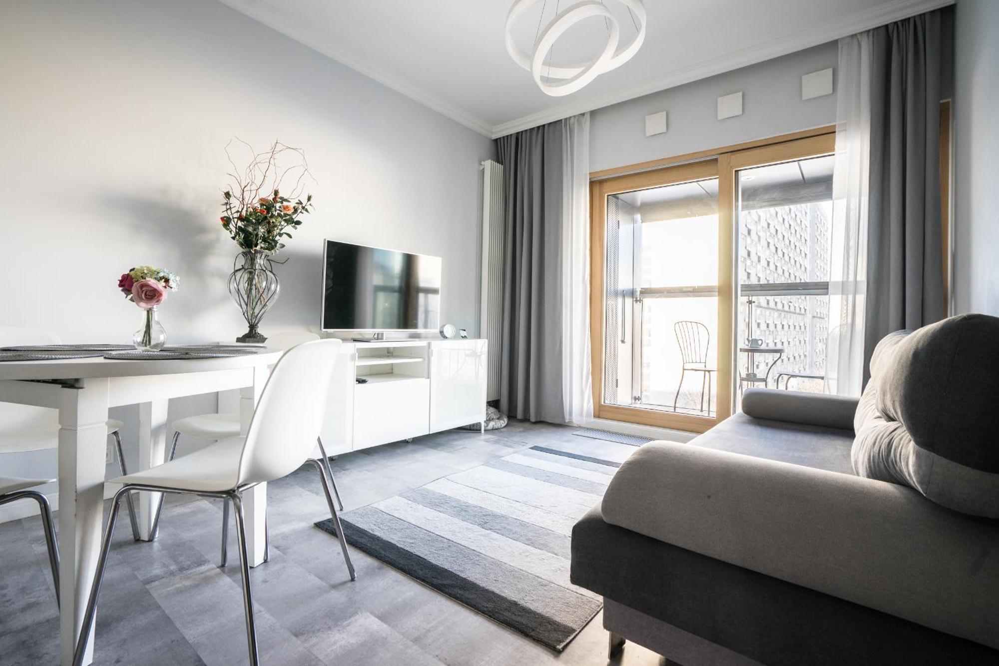 Vipwarsawapartments Diamond Mennica Residence Eksteriør billede